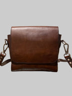 Unisex DAZ Urban Vertical Crossbody