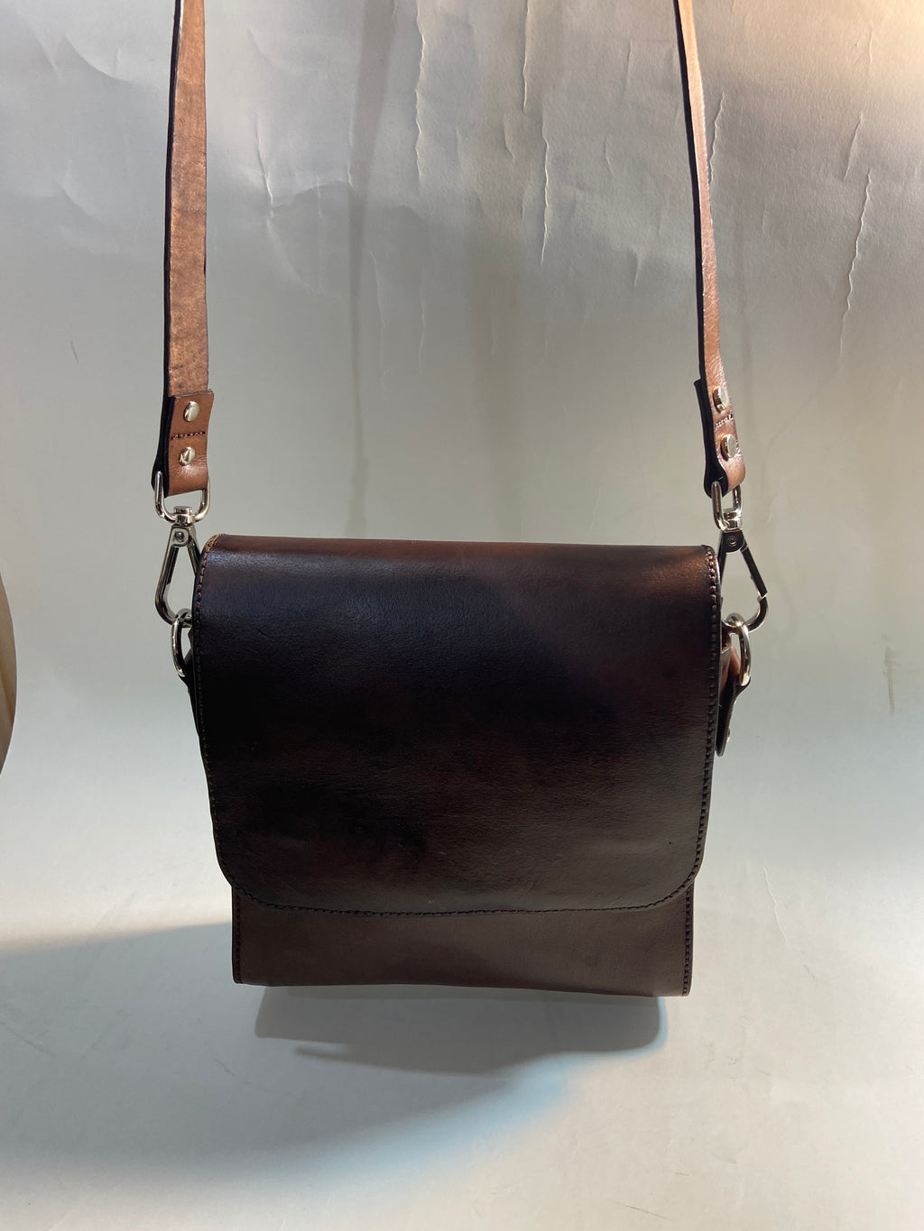 Vegetable tanned crossbody bag