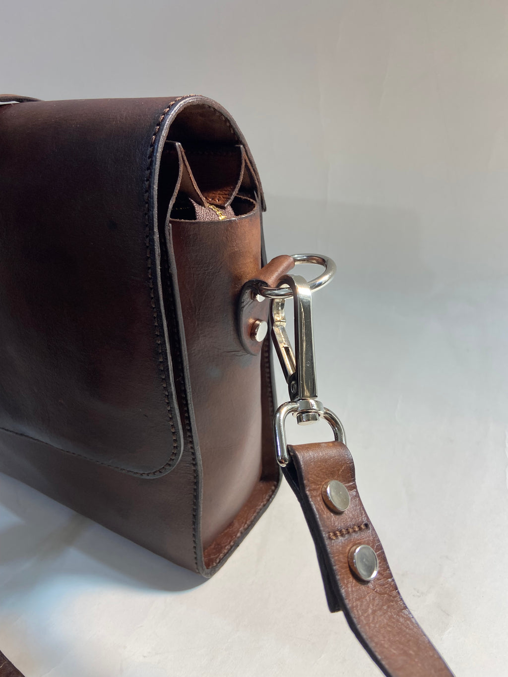 Vegetable tanned crossbody bag