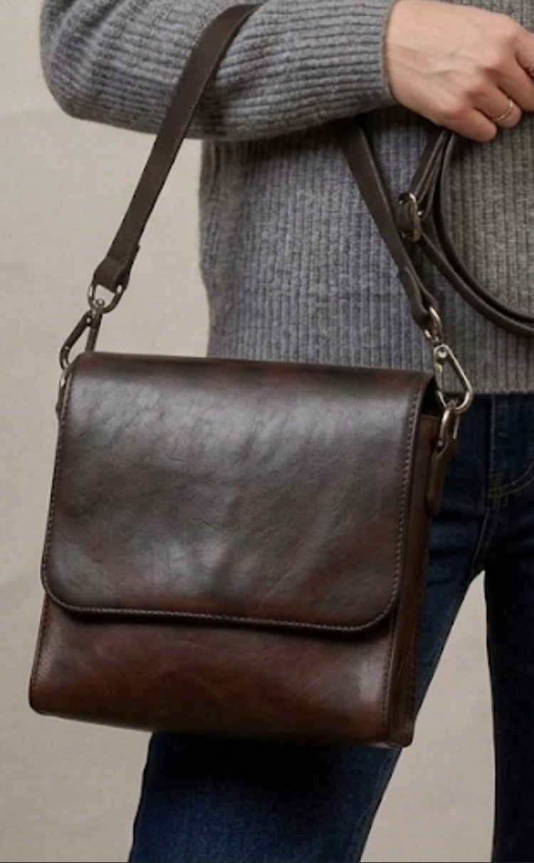 Vegetable tanned crossbody bag
