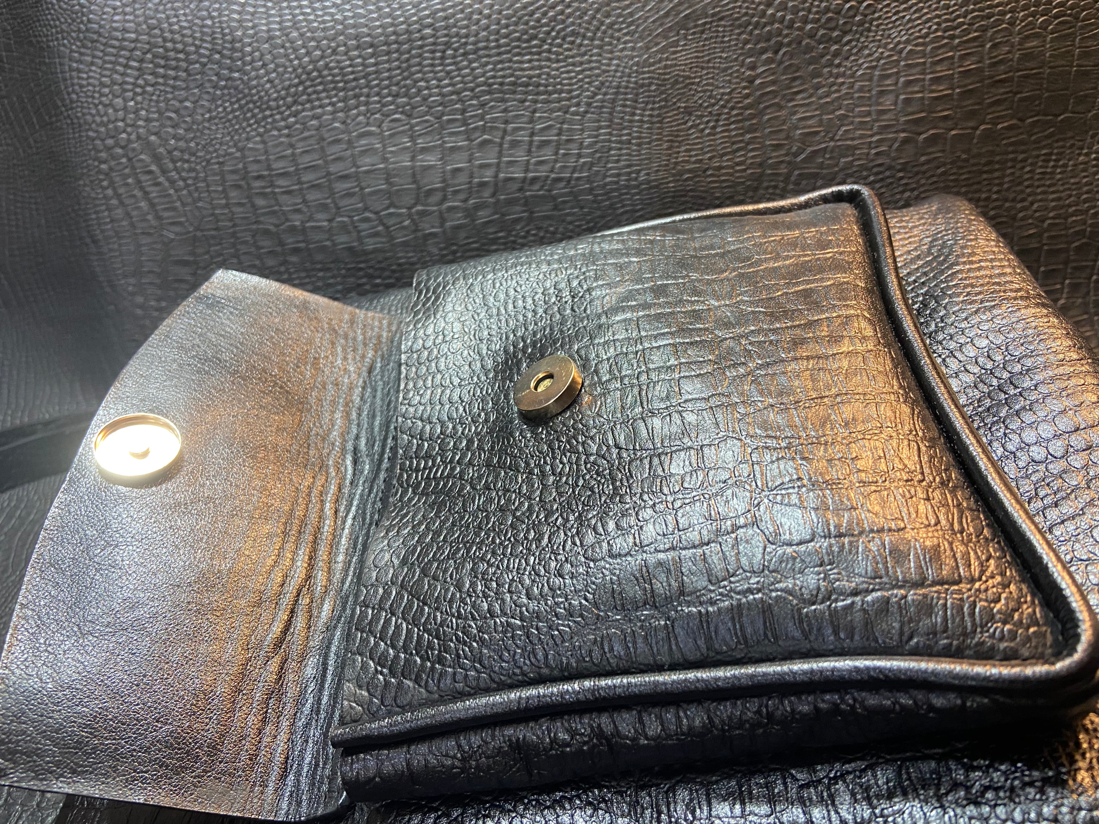 The DAZ convertible backpack/shoulder bag