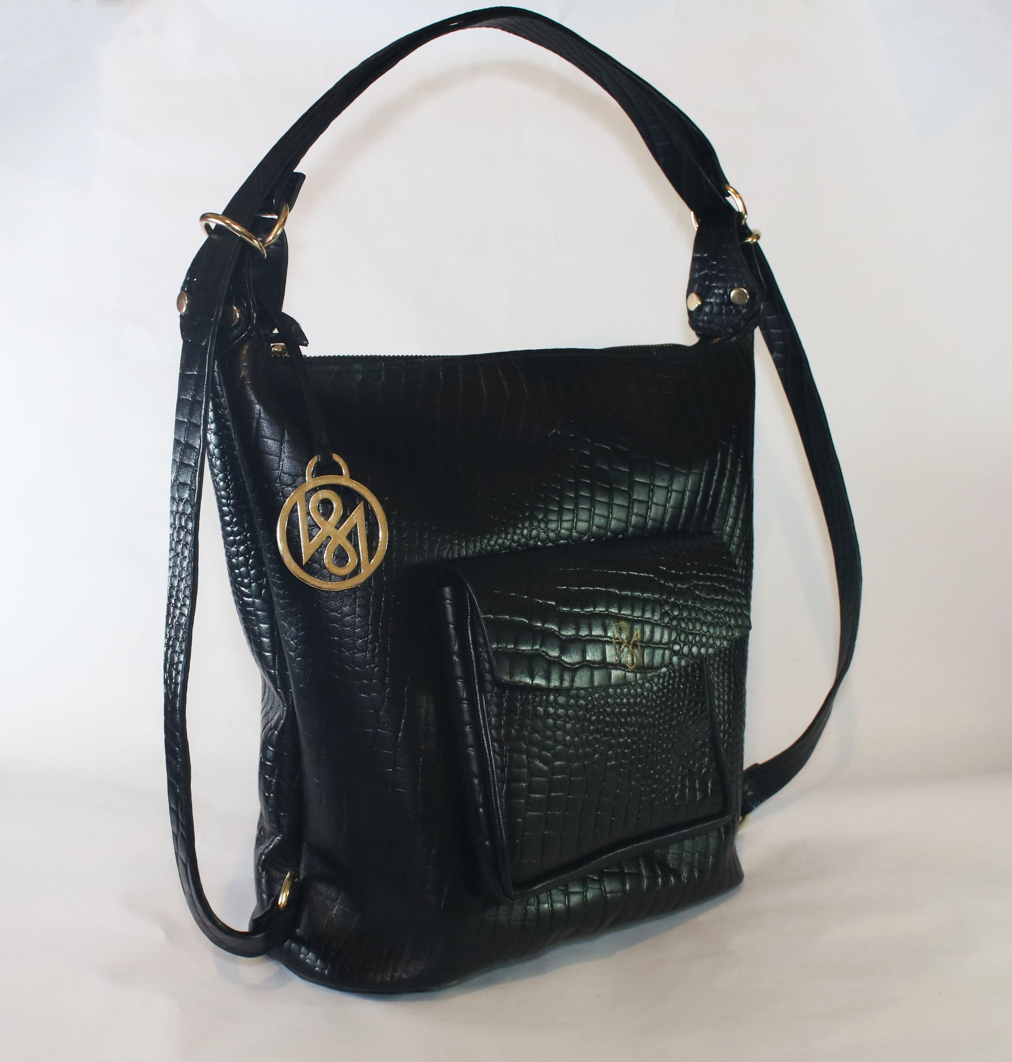 The DAZ convertible backpack/shoulder bag