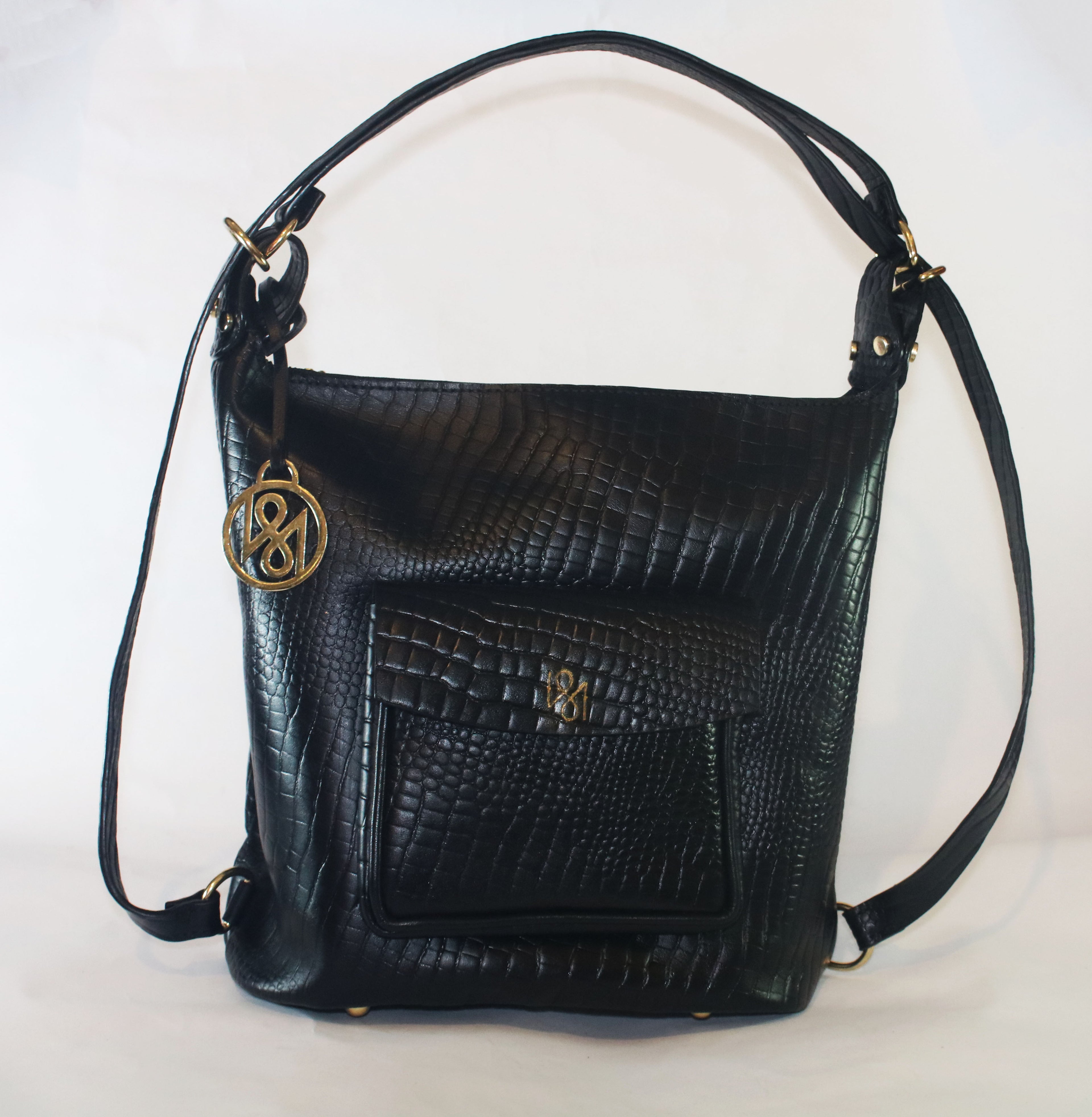 The DAZ convertible backpack/shoulder bag
