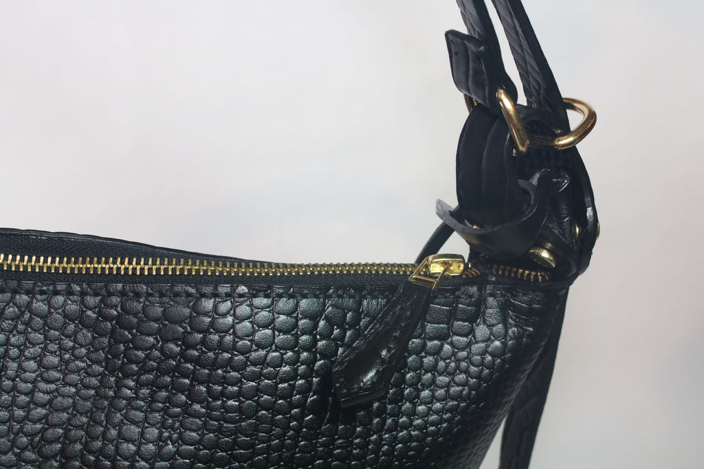 The DAZ convertible backpack/shoulder bag