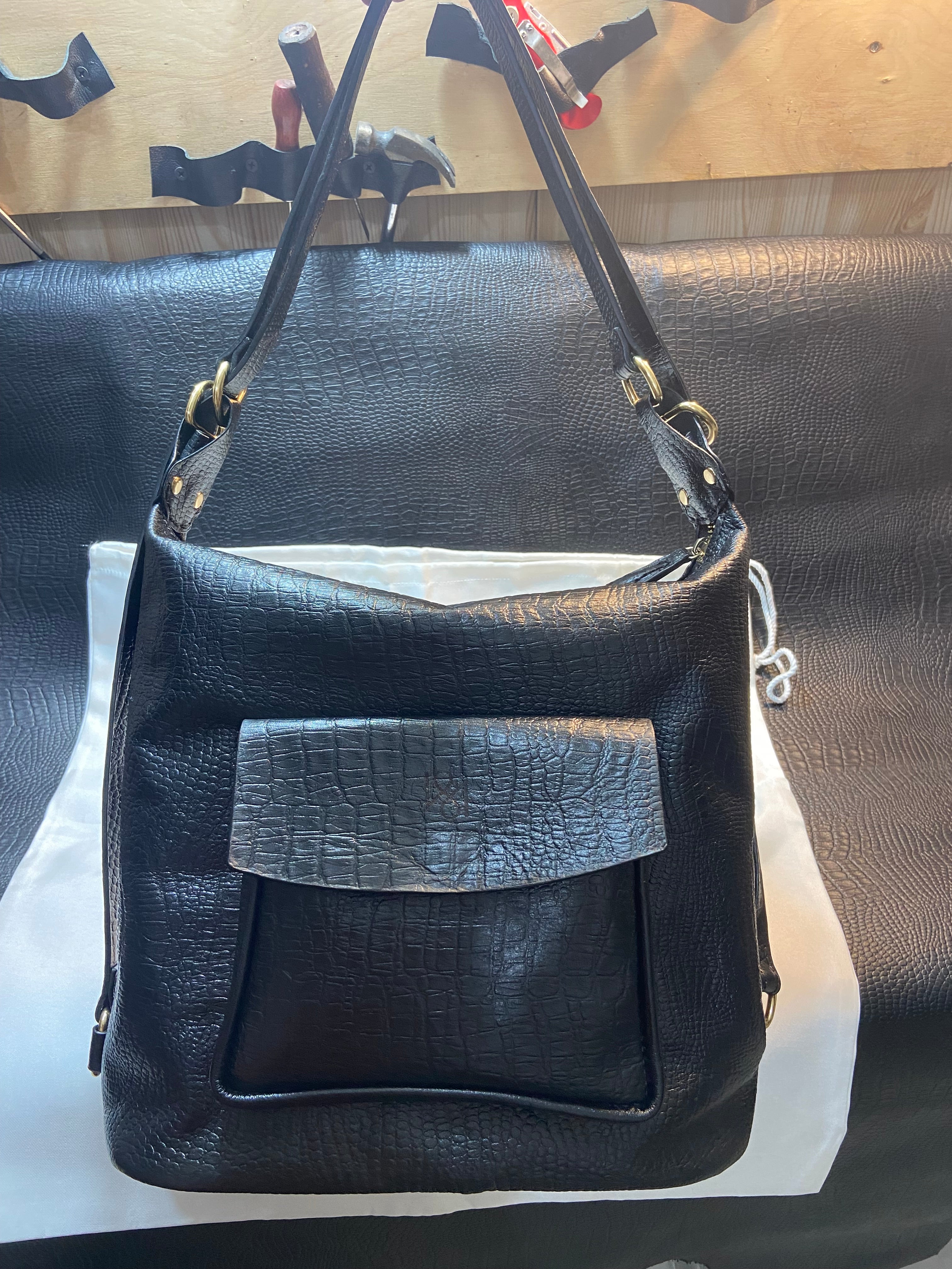 The DAZ convertible backpack/shoulder bag